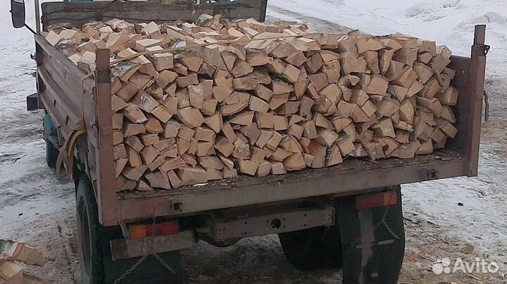 Дрова,навоз,торф,чернозем,дрова,перегной,грунт