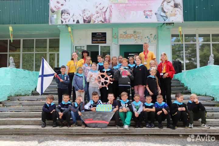 Няня/репетитор для учеников начальной школы