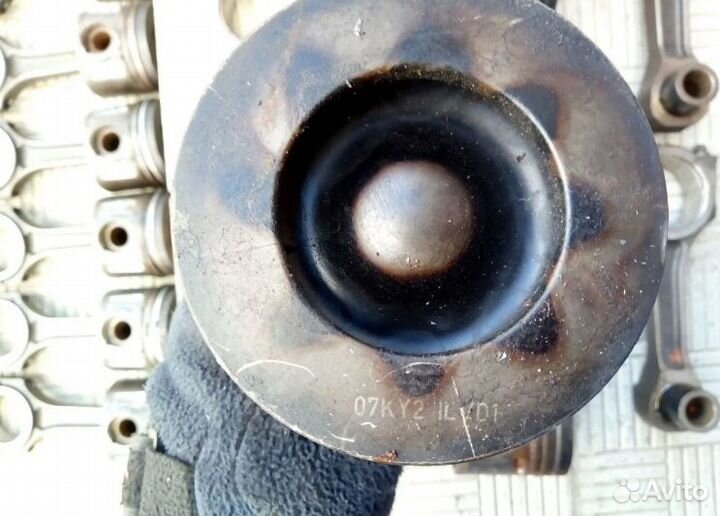 Ford transit euro 5 - Поршни с шатунами Б/У