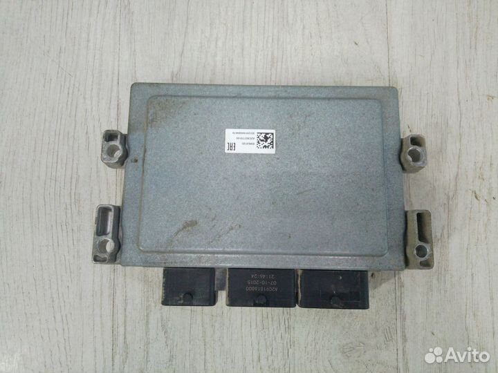 Эбу комплект Renault logan 2