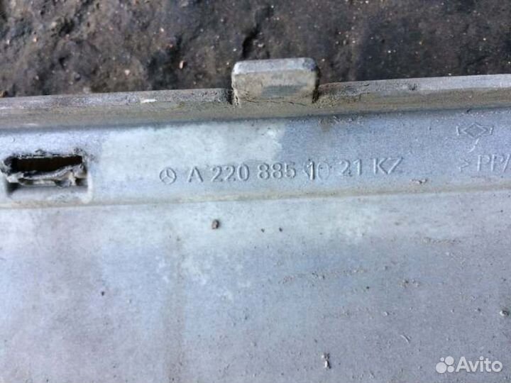 Молдинг бампера задний правый Mercedes S W220 113