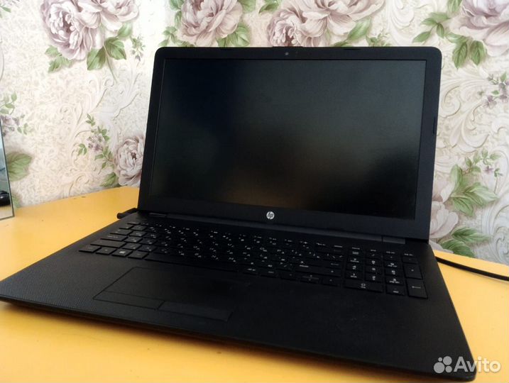 HP Laptop 15-rb040ur
