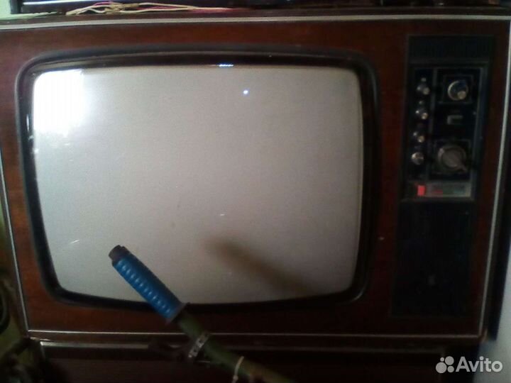 Телевизор Чайка 714