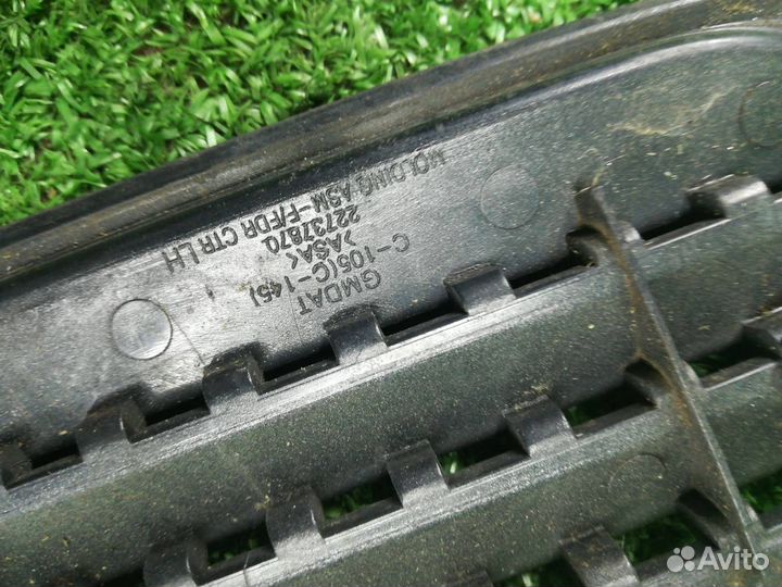 Повторитель передний правый Opel Antara