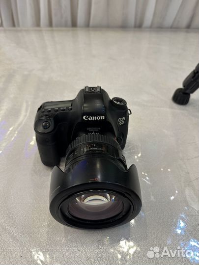 Зеркальный фотоаппарат canon 6d