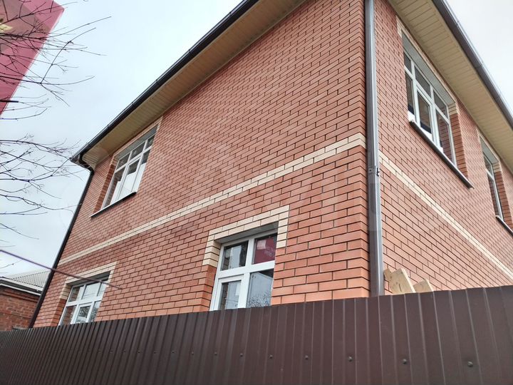 Дом 154 м² на участке 3 сот.