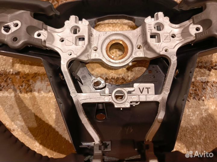 Новый кожаный руль Toyota Camry 70