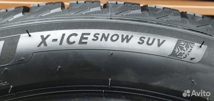 Michelin X-Ice Snow SUV 275/40 R22 108H