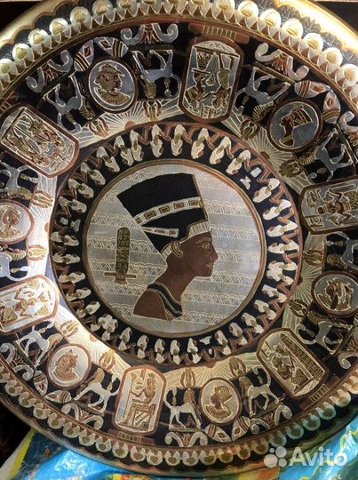 Сувенирная настенная тарелка