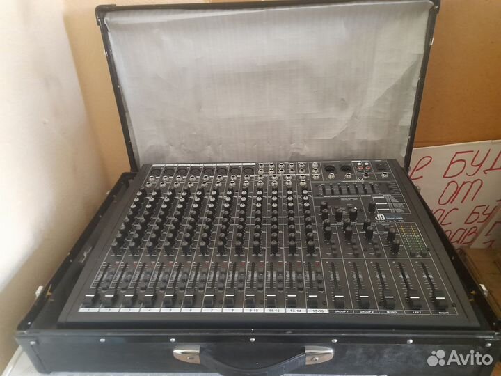 Микшерный пульт DB technologies PLM 16.6 FX