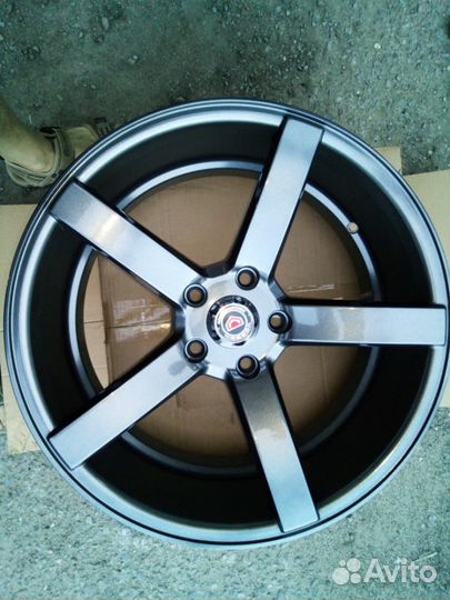 Комплект дисков Vossen CV3 R18