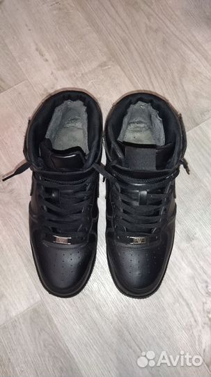 Кроссовки зимние nike с мехом