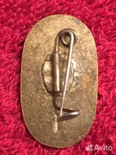 Значок Berlin Hauptstadt der DDR