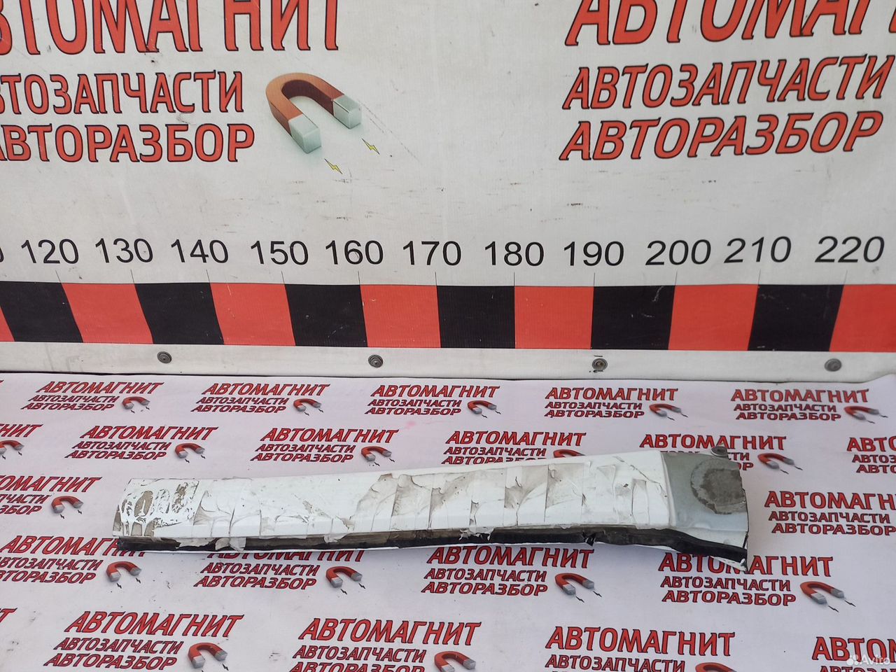 Стойка крыши левая Рено Аркана