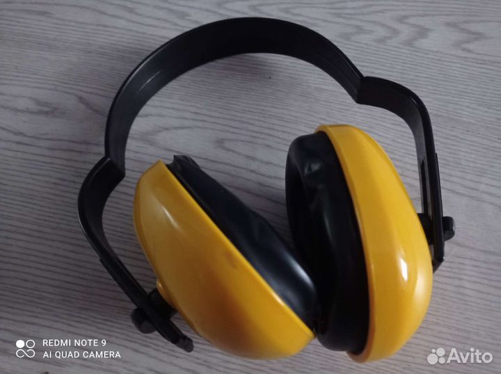 Наушники для работы в шумнместах