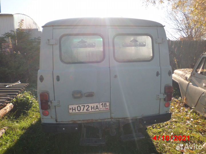 УАЗ 452 Буханка цельнометаллический, 2002