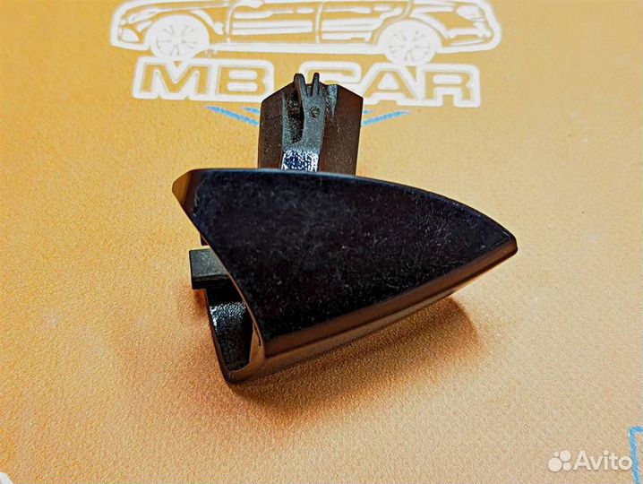 Крышка ручки двери w204 C-class 271.860