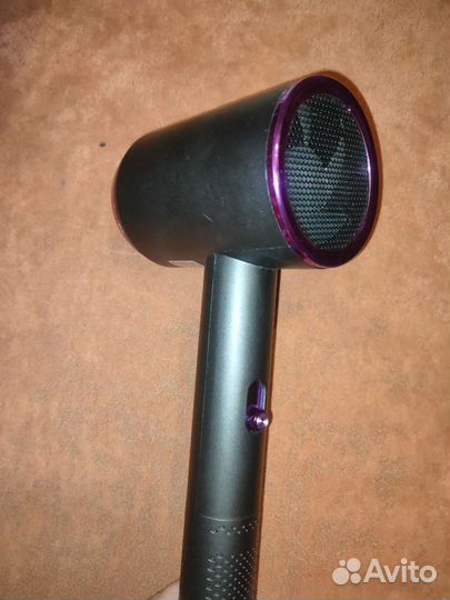 Фен подсветкой, Плойка