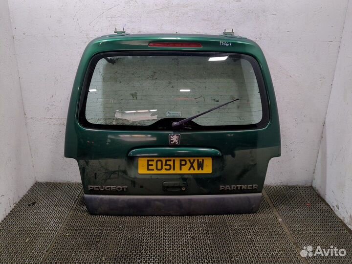 Двигатель стеклоочистителя задний Peugeot Partner