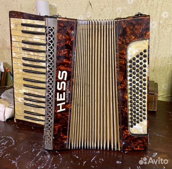 Аккордеон немецкий hess Klingenthal