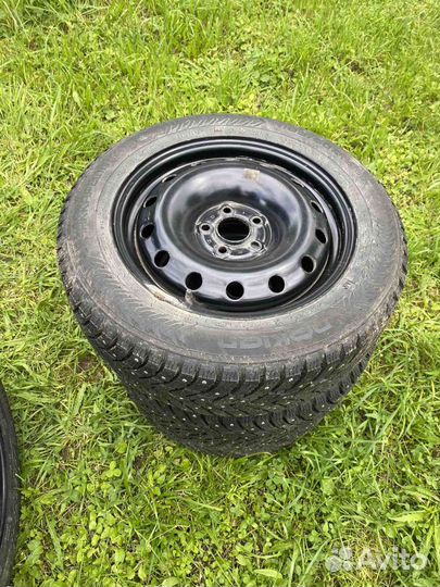 Nokian Tyres Hakkapeliitta 8 185/60 R15