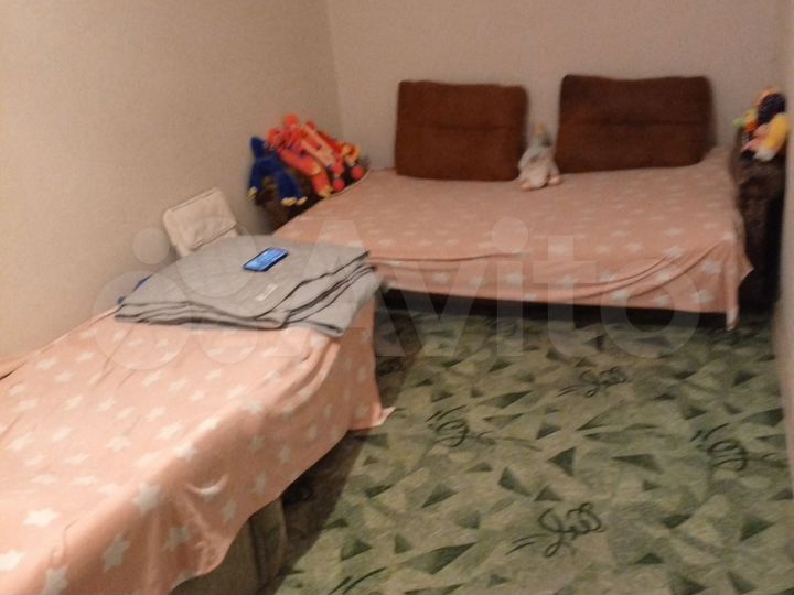 Комната 15 м² в 2-к., 4/5 эт.