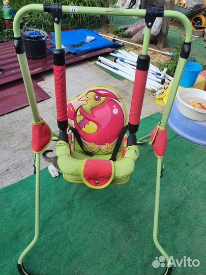 Детская качелька