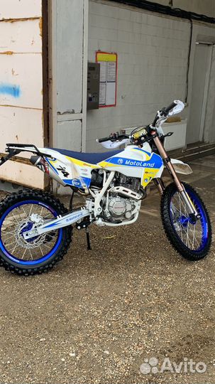 Мотоцикл кроссовый Motoland XT250HS