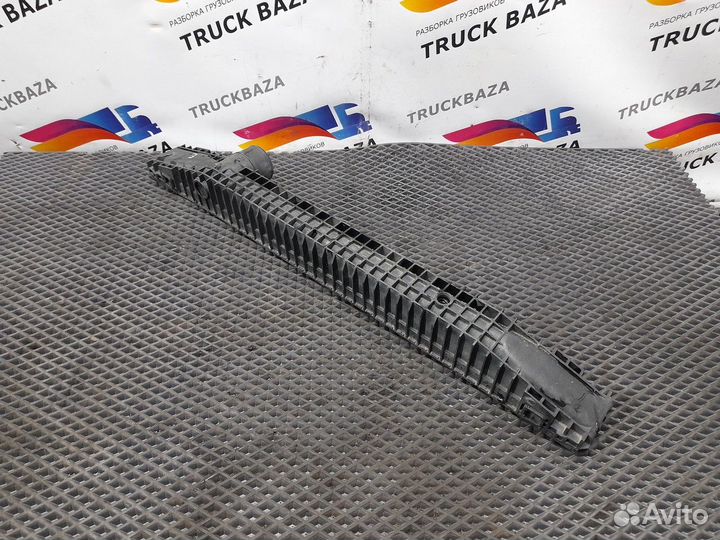 Бачок радиатора Iveco Stralis