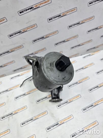 Насос гидроусилителя руля Mercedes W124 m119