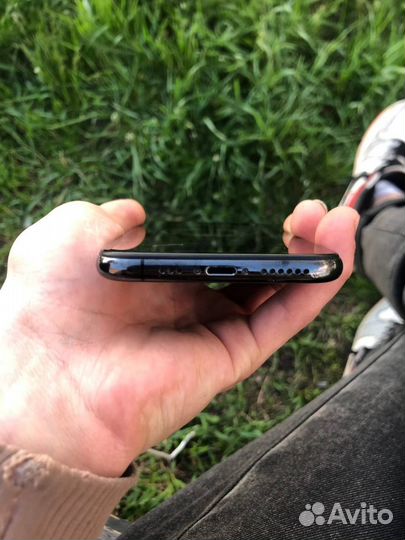 iPhone Xs, 256 ГБ