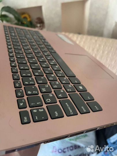 Ноутбук lenovo i5 8250/8/256gb SSD