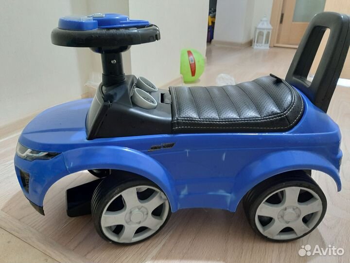 Детская машинка толокар