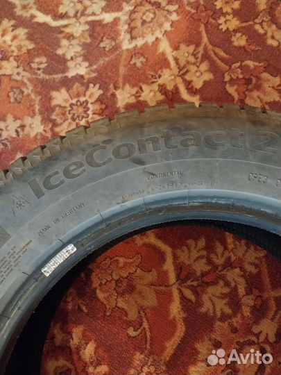 Continental IceContact 2 215/65 R17 103T