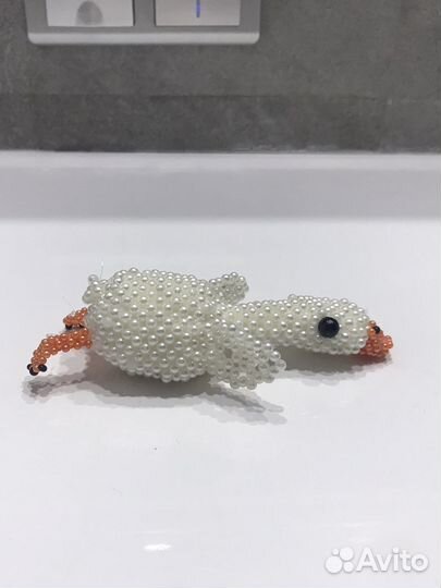 Гусь из бусин