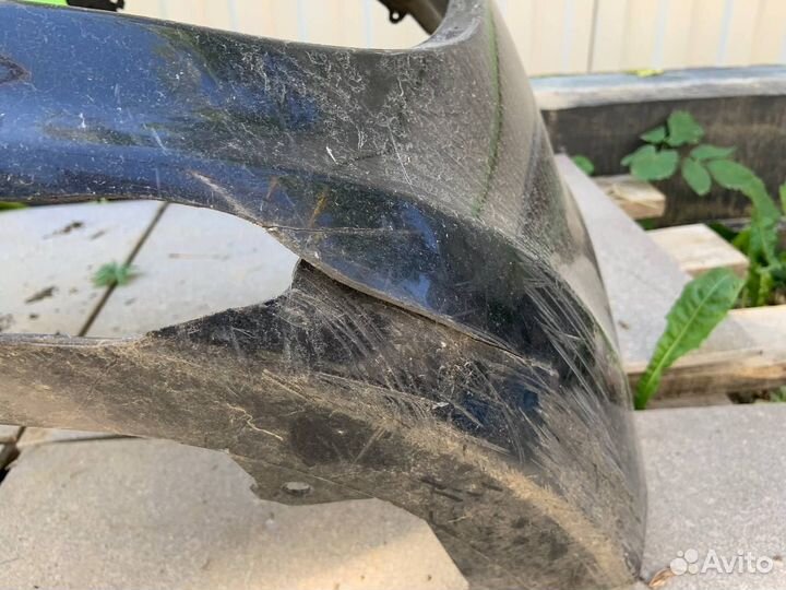 Бампер передний Hyundai Solaris