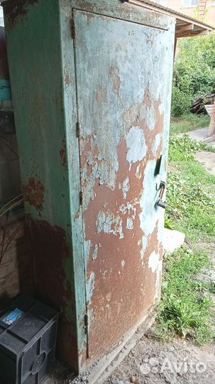 Металлические шкафы