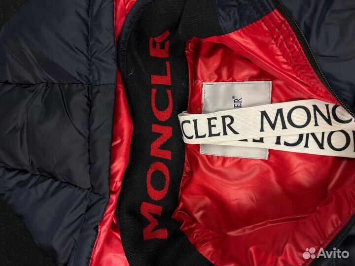 Жилетка Moncler