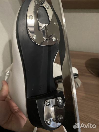 Коньки Graf Geneva