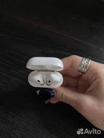 Наушники airpods бу