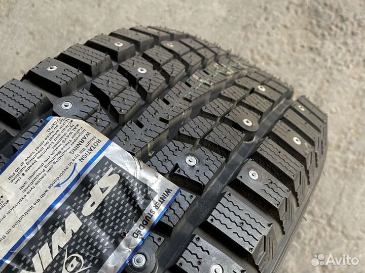 Dunlop SP Winter Ice 01 235/55 R17