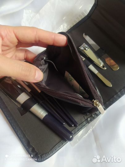 Абсолютно новый нессесер