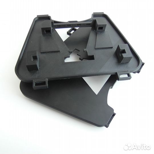 Кронштейн для камеры ассистентов VW 3Q0980654