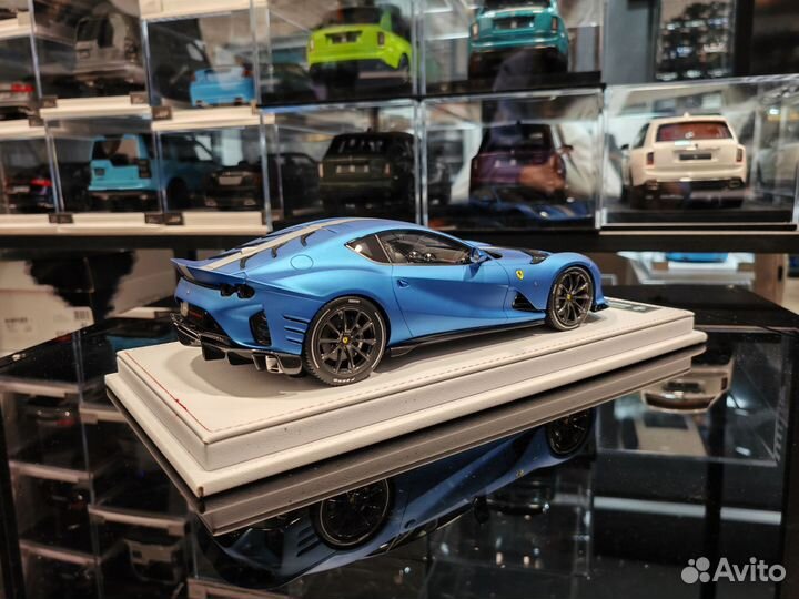 Ferrari 812 competizione blue metallic 1:18