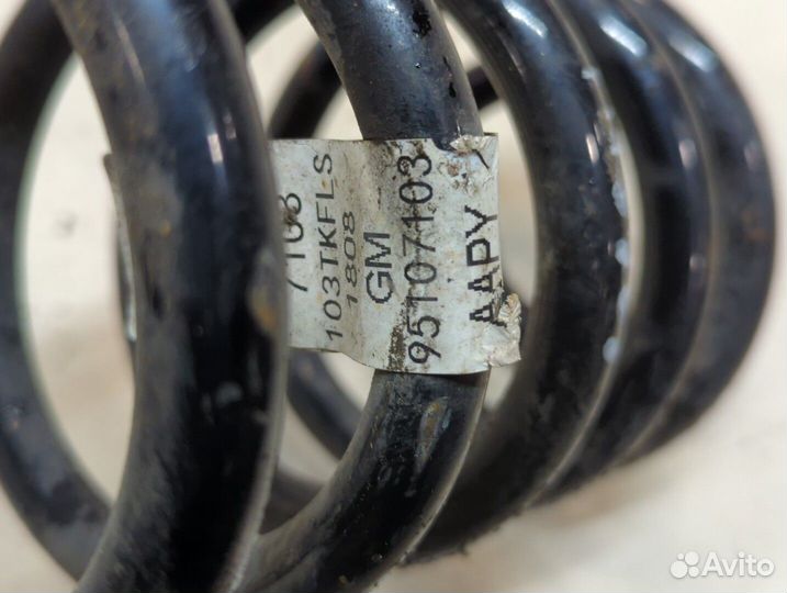 Пружина подвески задняя Opel Mokka, 2018