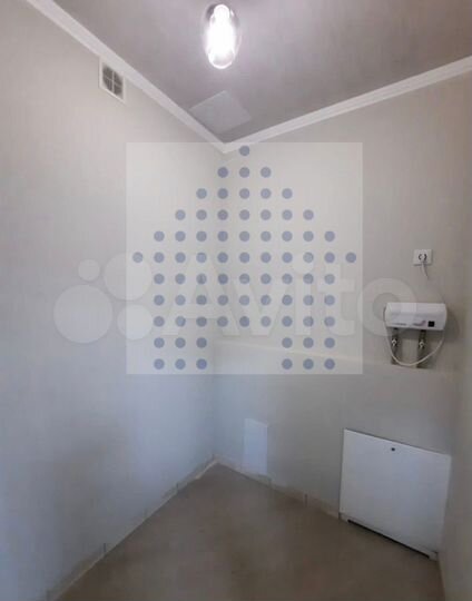 Коммерция 39 кв. м., ремонт, арендатор