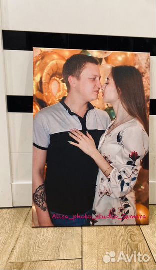 Портрет на холсте