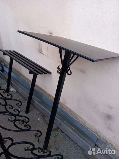 Стол, скамейка, уголки