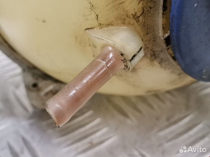 Бачок расширительный Volkswagen Golf 4 2003