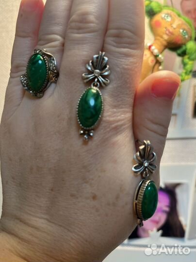 Комплект серьги и кольцо серебро с малахитом